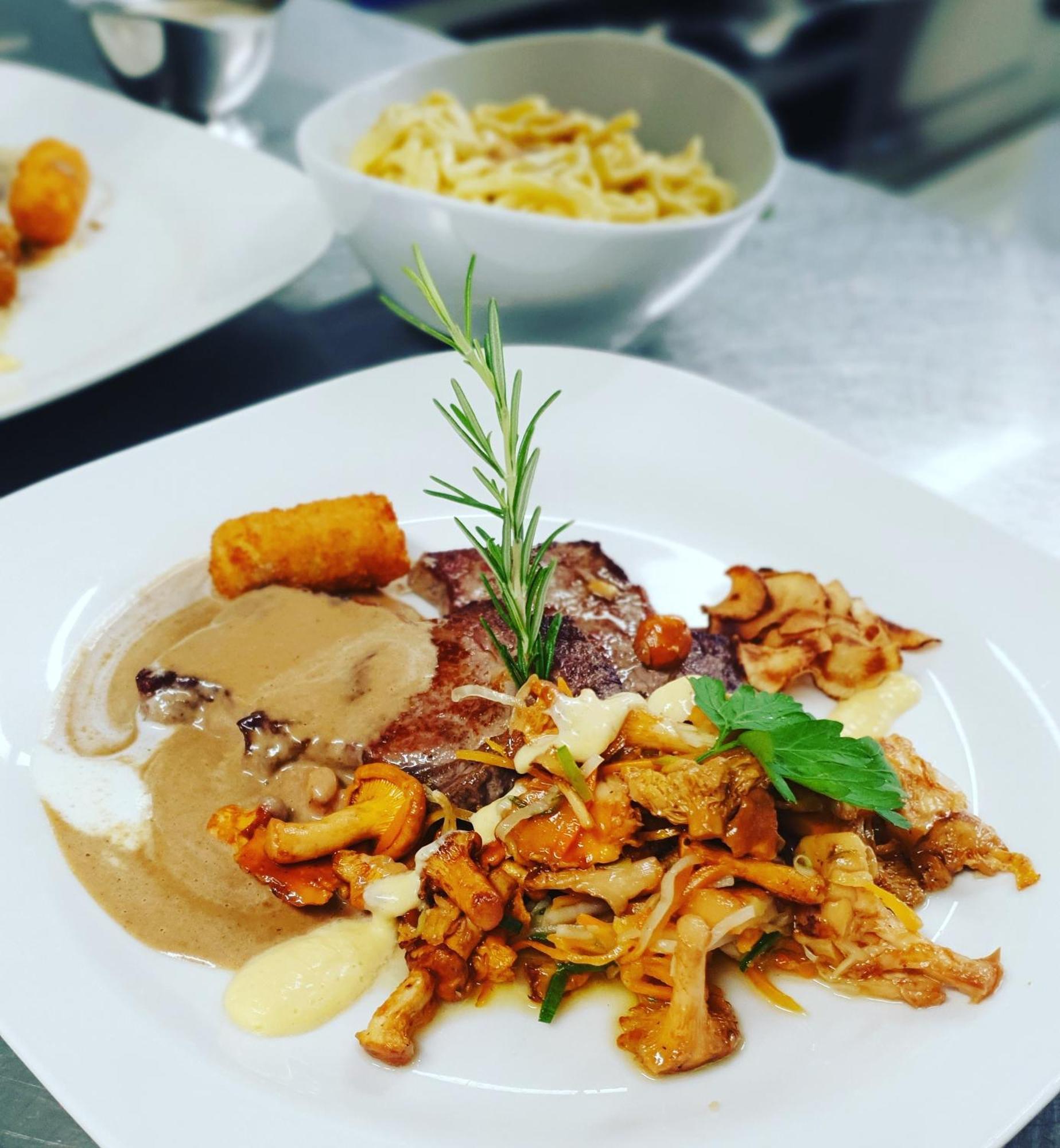 Hotel Restaurant Rebstock Oppenau Exteriör bild